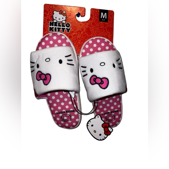 NWT Hello kitty Sanrio Plush slippers - Picture 7 of 8